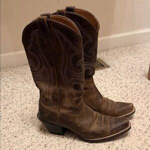 Ariat Western Cowboy Boots